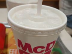 雪碧-麦当劳(轻轨曹杨路店)