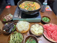 -黔有有贵州酸汤夺夺粉火锅(五味十字店)