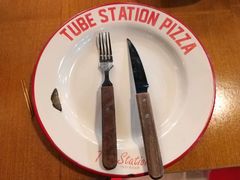 -Tube station站点比萨(王府井百货店)