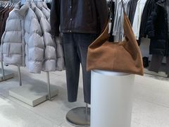 -URBAN REVIVO(七宝领展广场店)