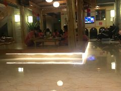 -菲拉拉漫温泉(东环路店)