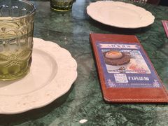 -秘密旅行Bonjour(黑金冠 江南西店)