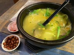 -滇越乘象云南餐厅(豆各庄店)