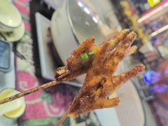 -刘姐啤酒鱼民族演艺餐厅(西街总店)