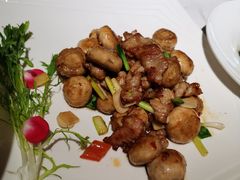 香煎口蘑脆爽肉-周三的情书花园餐厅(江北店)