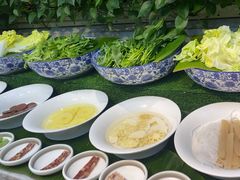 -川骄海鲜自助(王府井奥莱UP TOWN店原世界之花店)