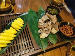 手抓蒙牧羊排-馬蘭花開(车站大道店)