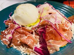 布拉塔奶酪配火腿沙拉-Primo·丽莫意大利窑烤披萨