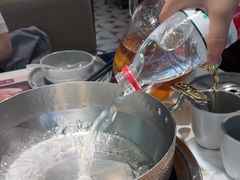 -洪氏嗨捞·广东猪肚鸡·椰子鸡火锅(西咸万象城店)