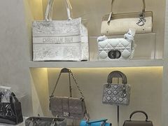 -六六奢品·vintage中古·回收二手奢侈品包包手表首饰(环球港店)