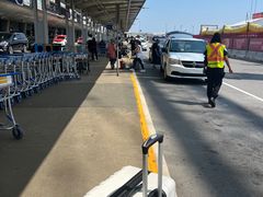 -蒙特利尔皮埃尔·埃利奥特·特鲁多国际机场