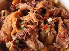 -伟记牛肉(金鸿公路店)