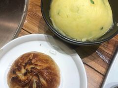 烤千层破酥包-云海肴云南菜·蒸汽石锅鱼(北京良乡华冠店)