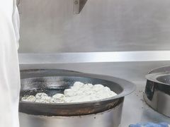 -小杨生煎(黄河路美食休闲街店)