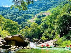 -雅鲁激流探险漂流