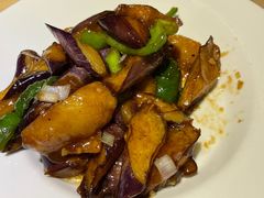-关东小磨东北菜(上海长风大悦城店)