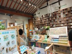 -猫的天空之城概念书店(苏州平江店)