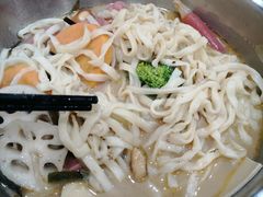 -风情居麻辣烫总店