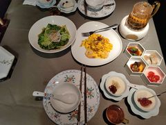 -小厨娘绣中淮扬(总统府大行宫店)