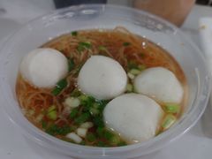 鱼蛋面-伦记软滑肠粉