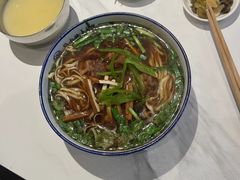 -镇南锅盖面馆(解放路店)