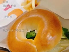 星球启航堡-麦当劳(东方时代广场分店)