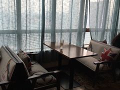 -共舞时光猫咖·狗咖(新街口店)