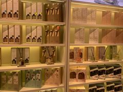 -名创优品(陕西西安大唐西市购物中心店)