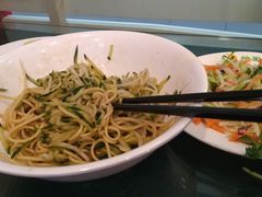 -护国寺小吃(机场店)