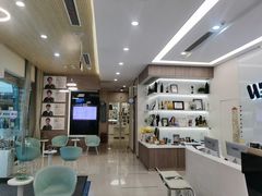 -维乐口腔(美维云门诊陆家嘴店)