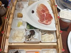 -香麒园·过桥米线·南湖雅宴