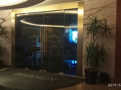 -上海佘山世茂艾美酒店