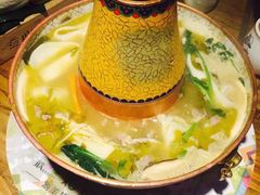 爱辣的绿椒锅底-姑妈嫁妆涮羊排专业火锅(中央大街一店)