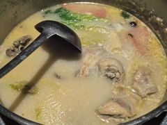 -煲王粤菜餐厅(中侨中心店)