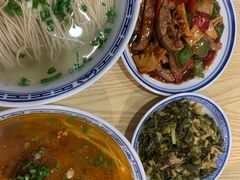 -鲁达面馆本帮风味(共康东路店)