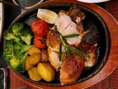 -WOLFGANG PUCK KITCHEN & BAR(迪士尼小镇店)