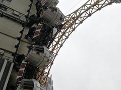 -影汇之星8字形摩天轮