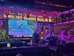 -喜鹊音乐酒馆(西街店)