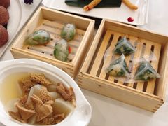 鲜虾菠菜饺-国贸旋转餐厅(国贸广场店)