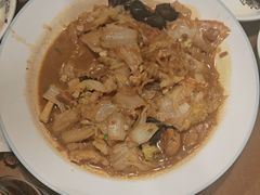 -东口码头·烧鸽子·鱼头泡饼·地方菜(金鹰悦城店)