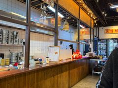 -丽丽三鲜螺蛳粉(田林路店)