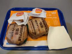 -汉堡王(颐和汇邻湾广场店)