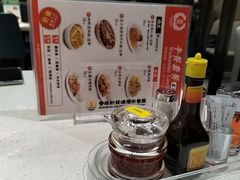 -香港新发烧腊茶餐厅(水围店)