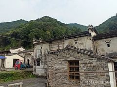 -石台牯牛降景区