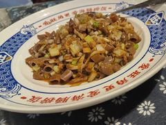 -旺角小渔村·海肠捞饭开创者(环山路店)