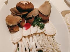 -左庭右院鲜牛肉火锅(南通CBD大有境店)