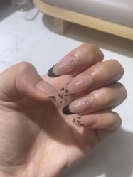 -瞧·享轻奢美甲美睫
