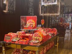 -VENCHI 闻绮(上海佛罗伦萨小镇店)