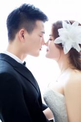 点击看大图 -太郎花子婚纱摄影艺术中心