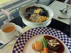 -澳门旅游塔360°旋转餐厅(南湾湖广场店)